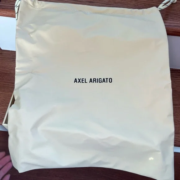 Axel Arigato Off-White Shoe - Picture 6 of 8